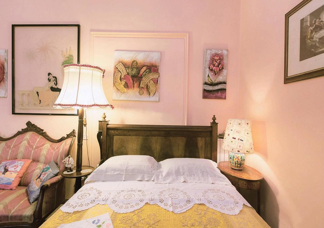B&B Atmosfere Del Centro Storico Наполи Екстериор снимка