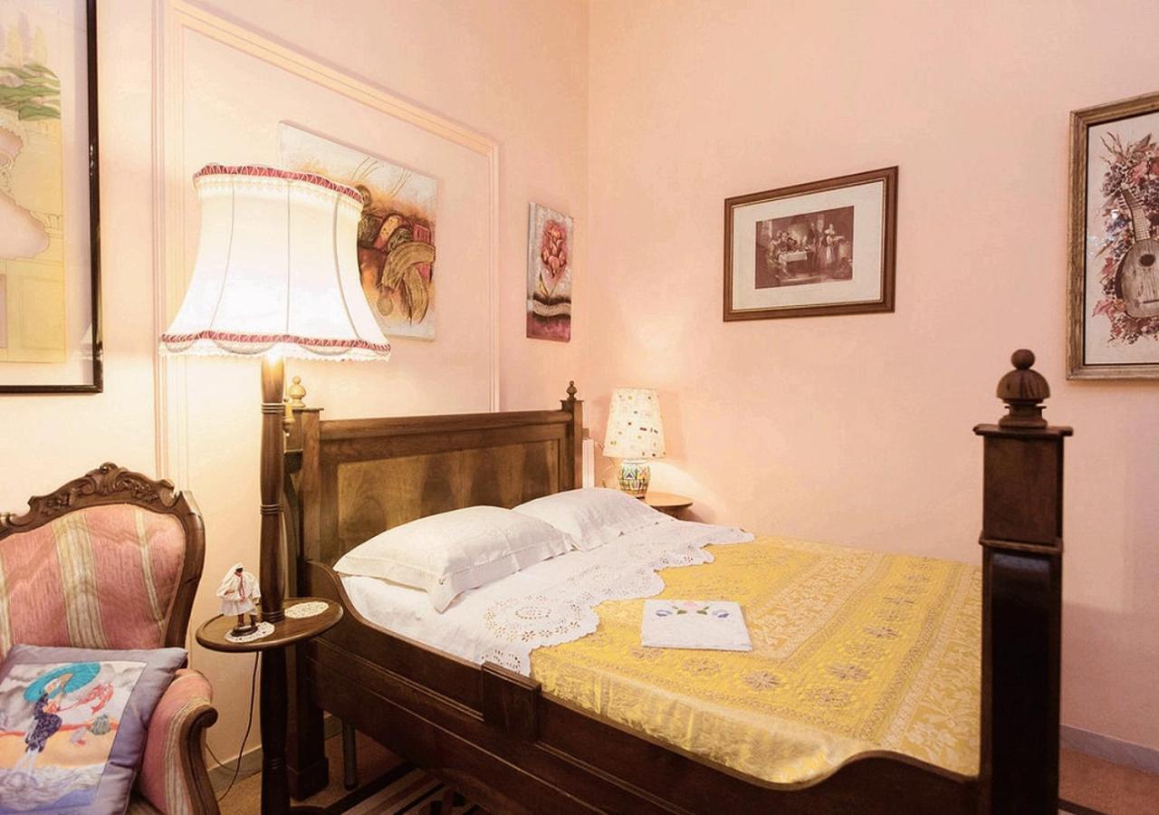 B&B Atmosfere Del Centro Storico Наполи Екстериор снимка